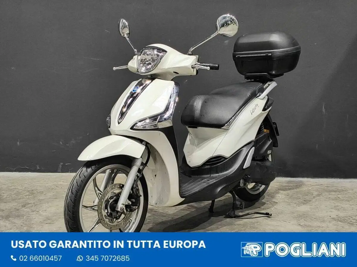 Piaggio Liberty 50 i-get (2016 - 18) (4)