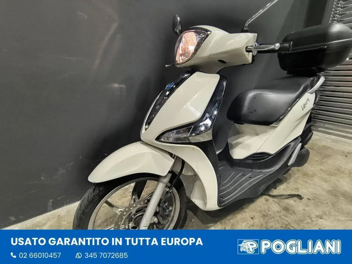Piaggio Liberty 50 i-get (2016 - 18) (8)