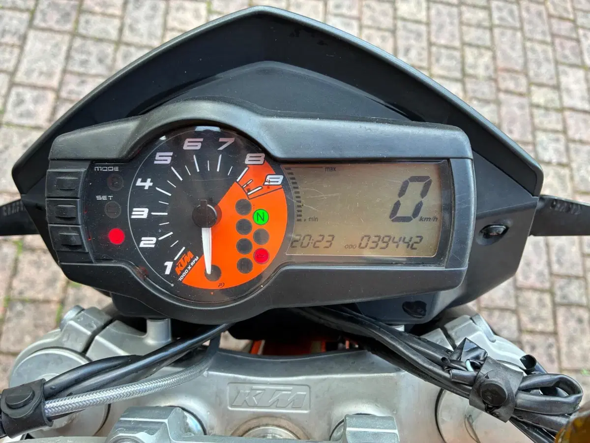 KTM 690 Duke (2012 - 16) (6)