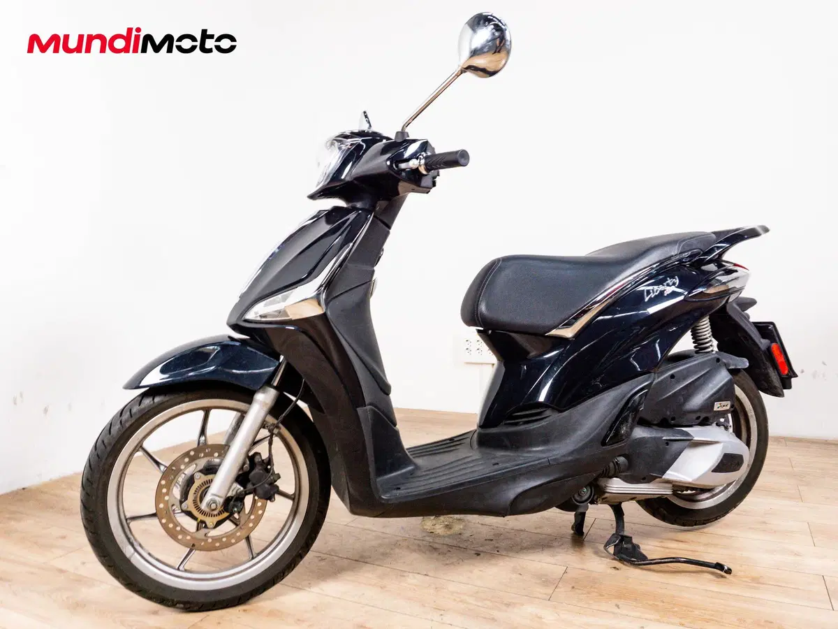 Piaggio Liberty 125 i-get ABS (2016) (8)