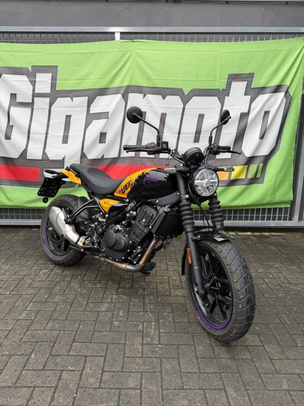 Royal Enfield Guerrilla 450 (2024 - 26) (3)