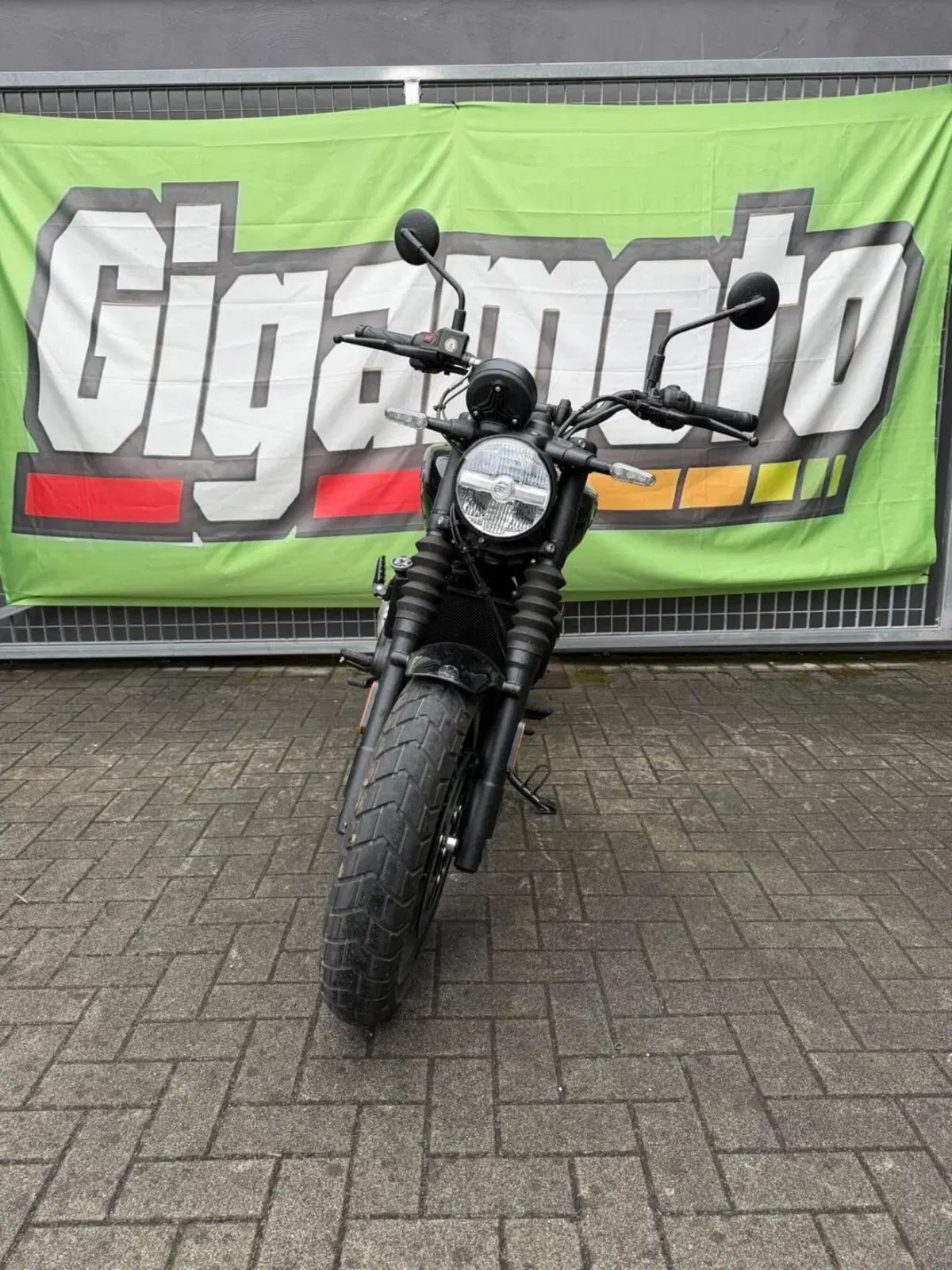 Royal Enfield Guerrilla 450 (2024 - 26) (4)