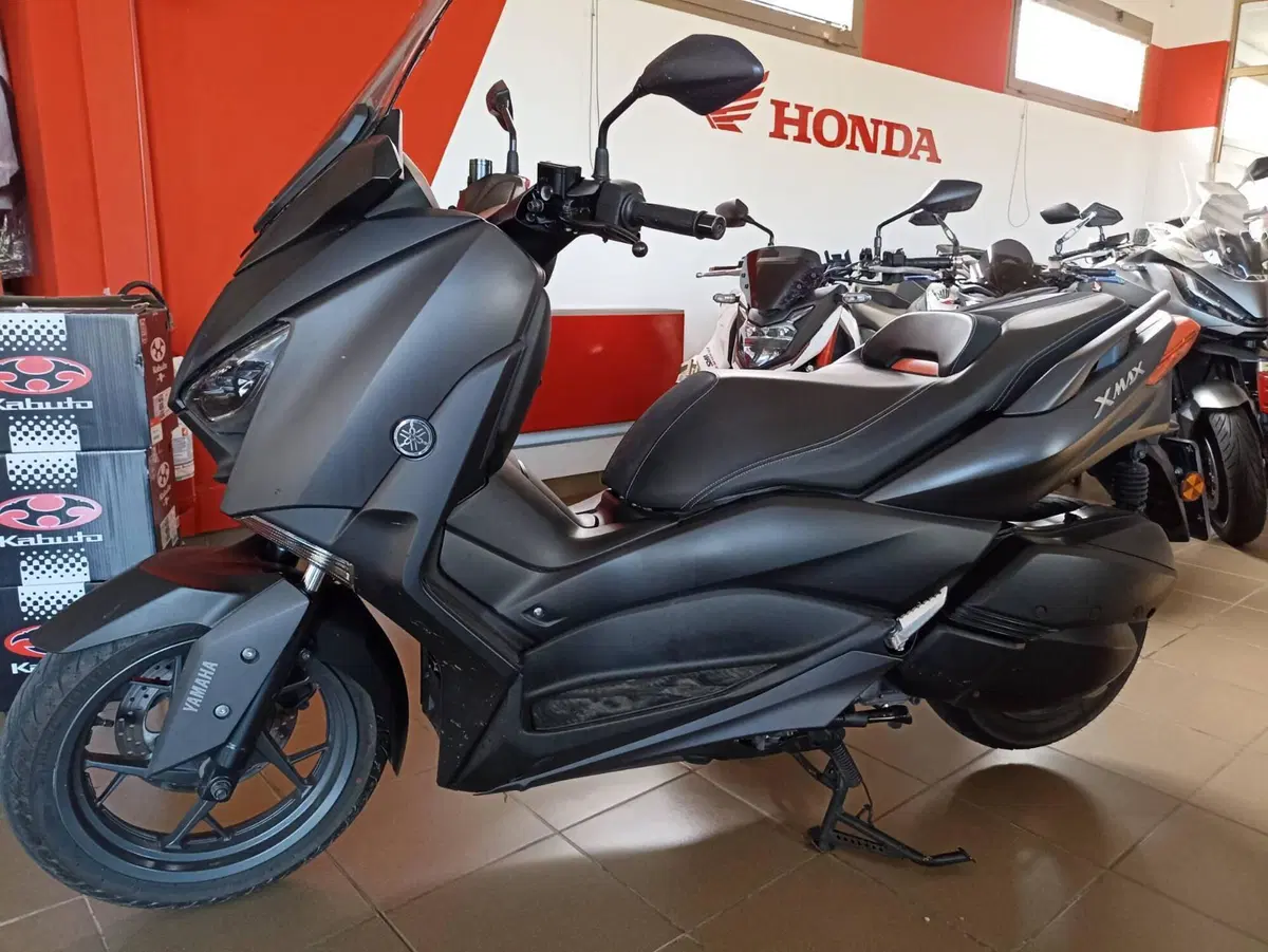 Yamaha X-Max 300 (2021 - 24)