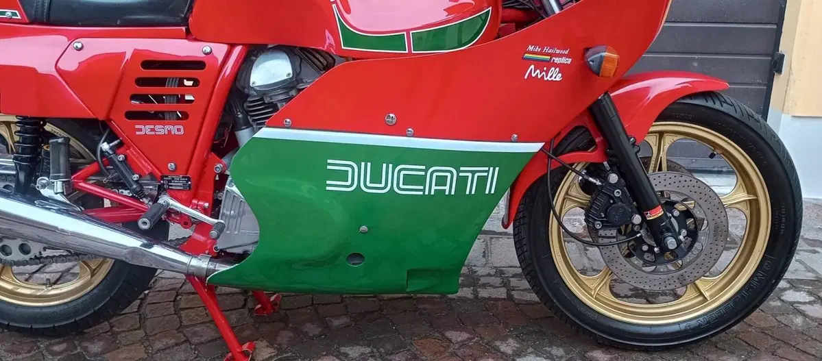 Ducati 1000 Mike Hailwood Replica  (3)