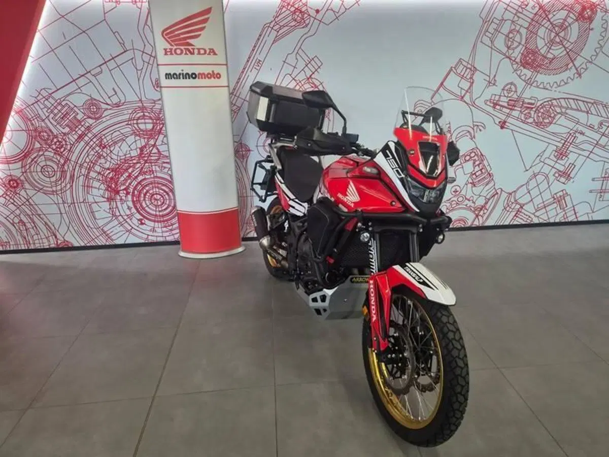 Honda Transalp XL750 (2025) (2)