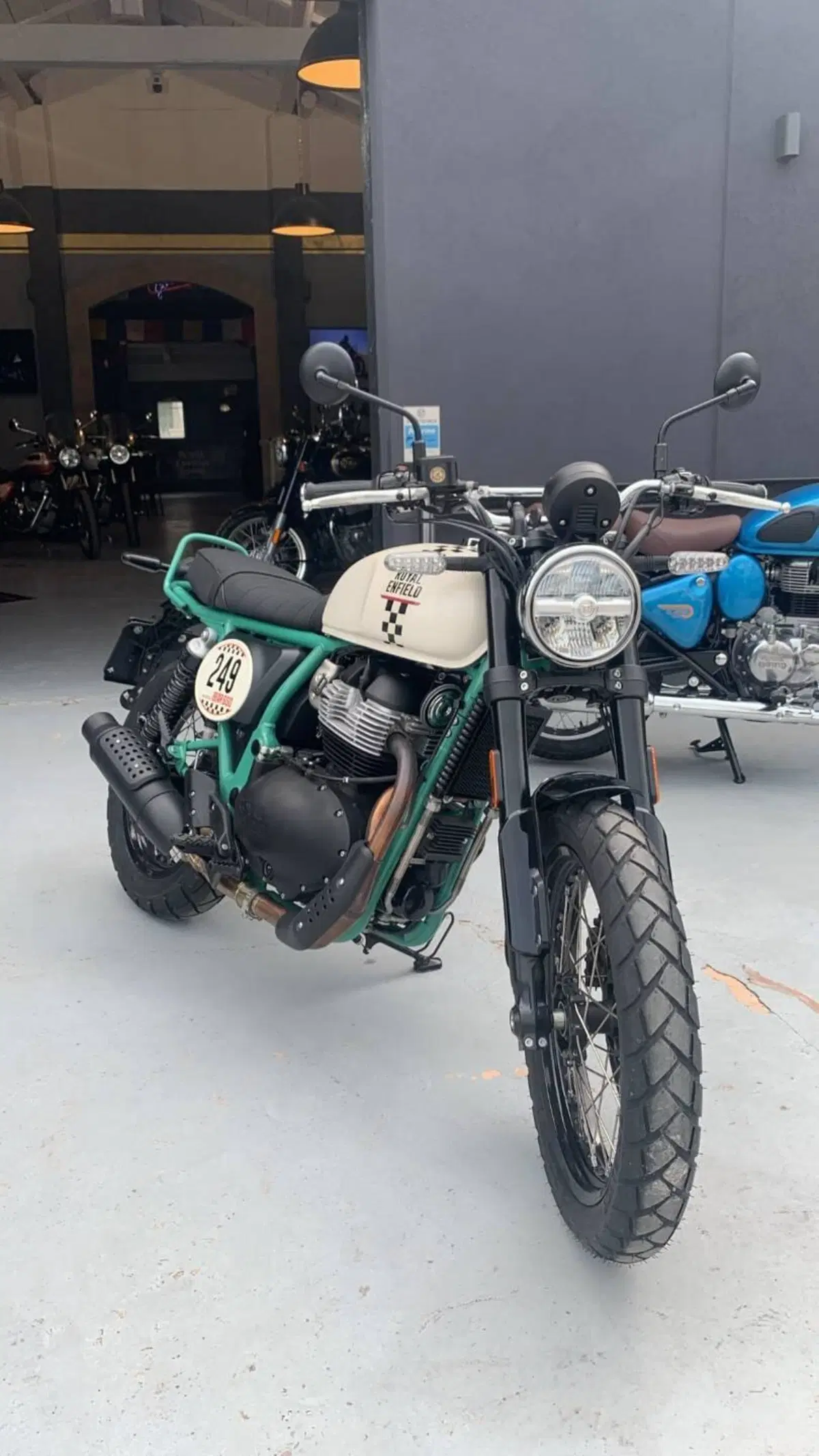 Royal Enfield Bear 650 (2025 - 26) (3)