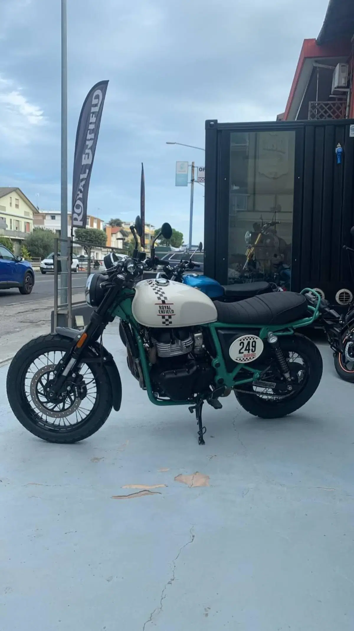 Royal Enfield Bear 650 (2025 - 26) (2)