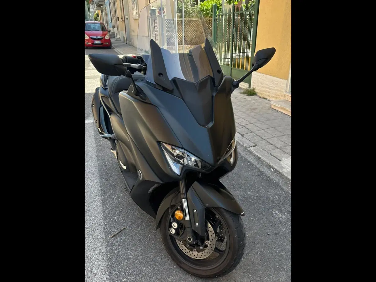 Yamaha T-Max 560 (2020 - 21) (2)