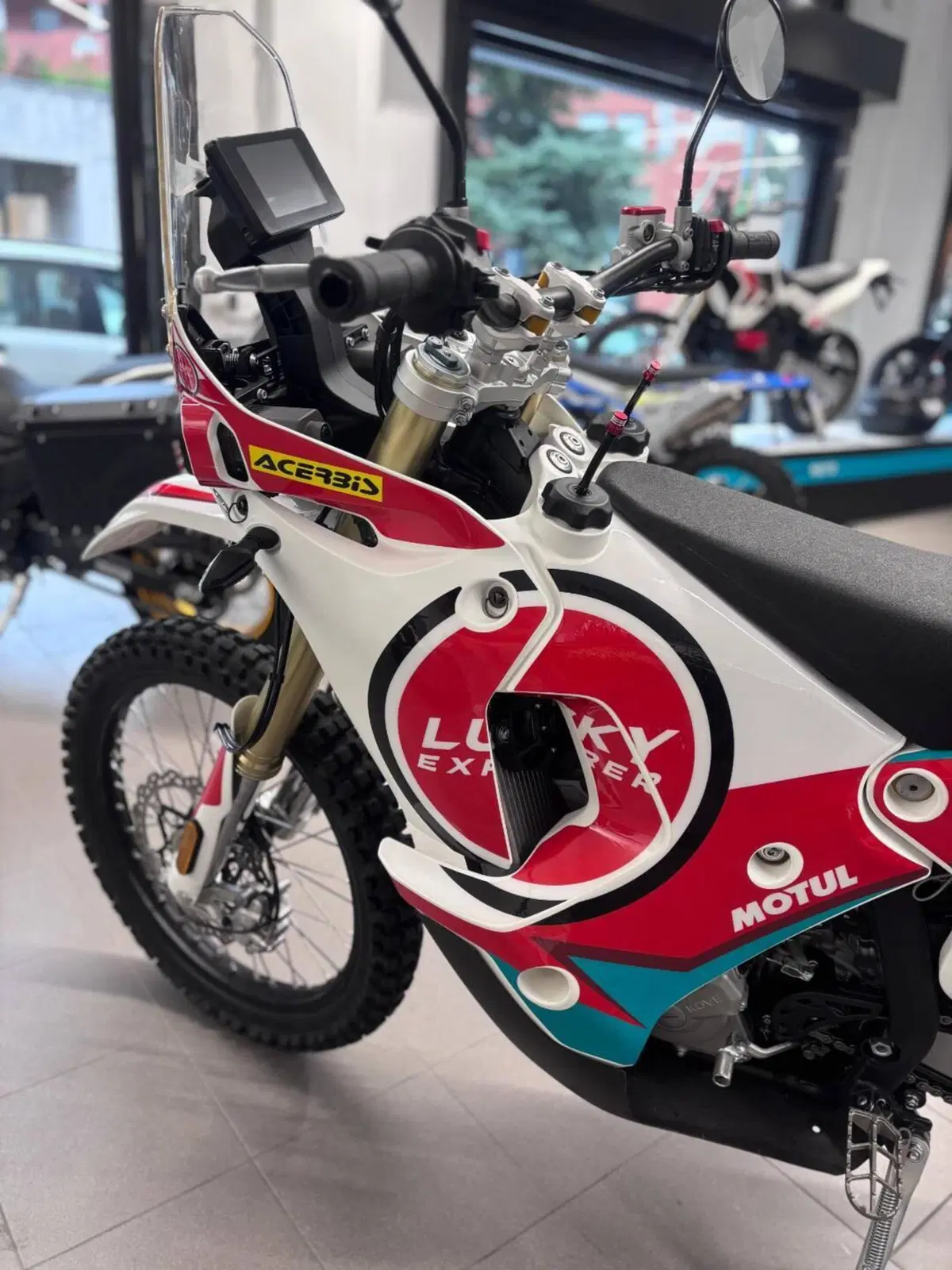 Kove 450 Rally Lucky Explorer Replica (2025 - 26) (5)