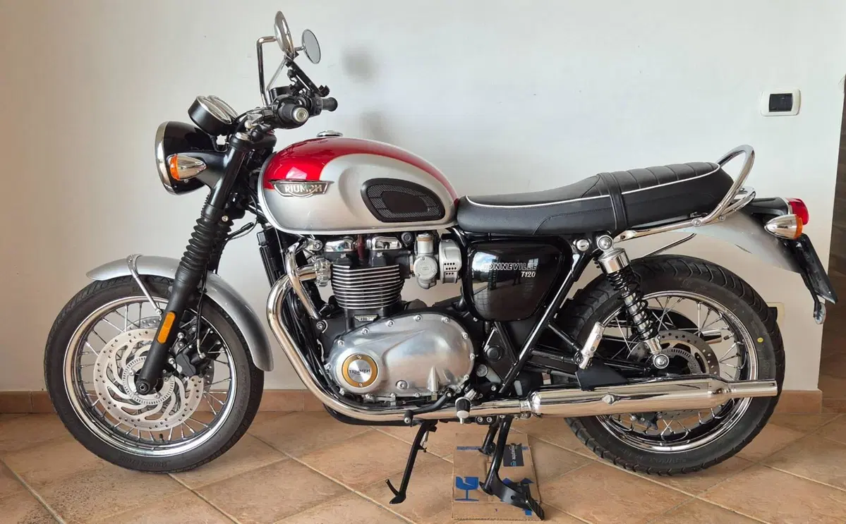 Triumph Bonneville T120 (2016 - 20)