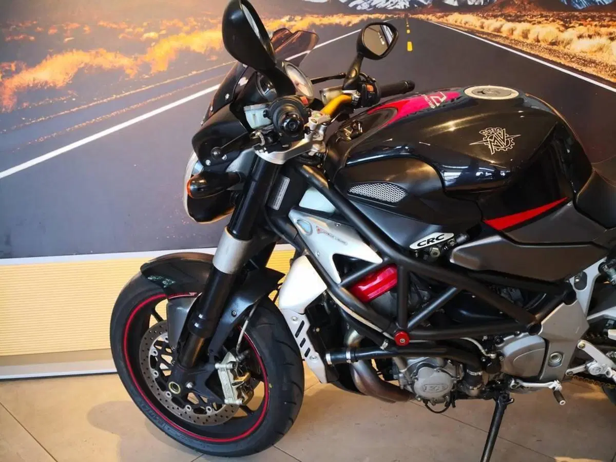 MV Agusta Brutale 910 R (2006 - 11) (10)