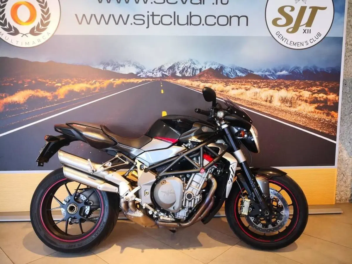 MV Agusta Brutale 910 R (2006 - 11) (2)
