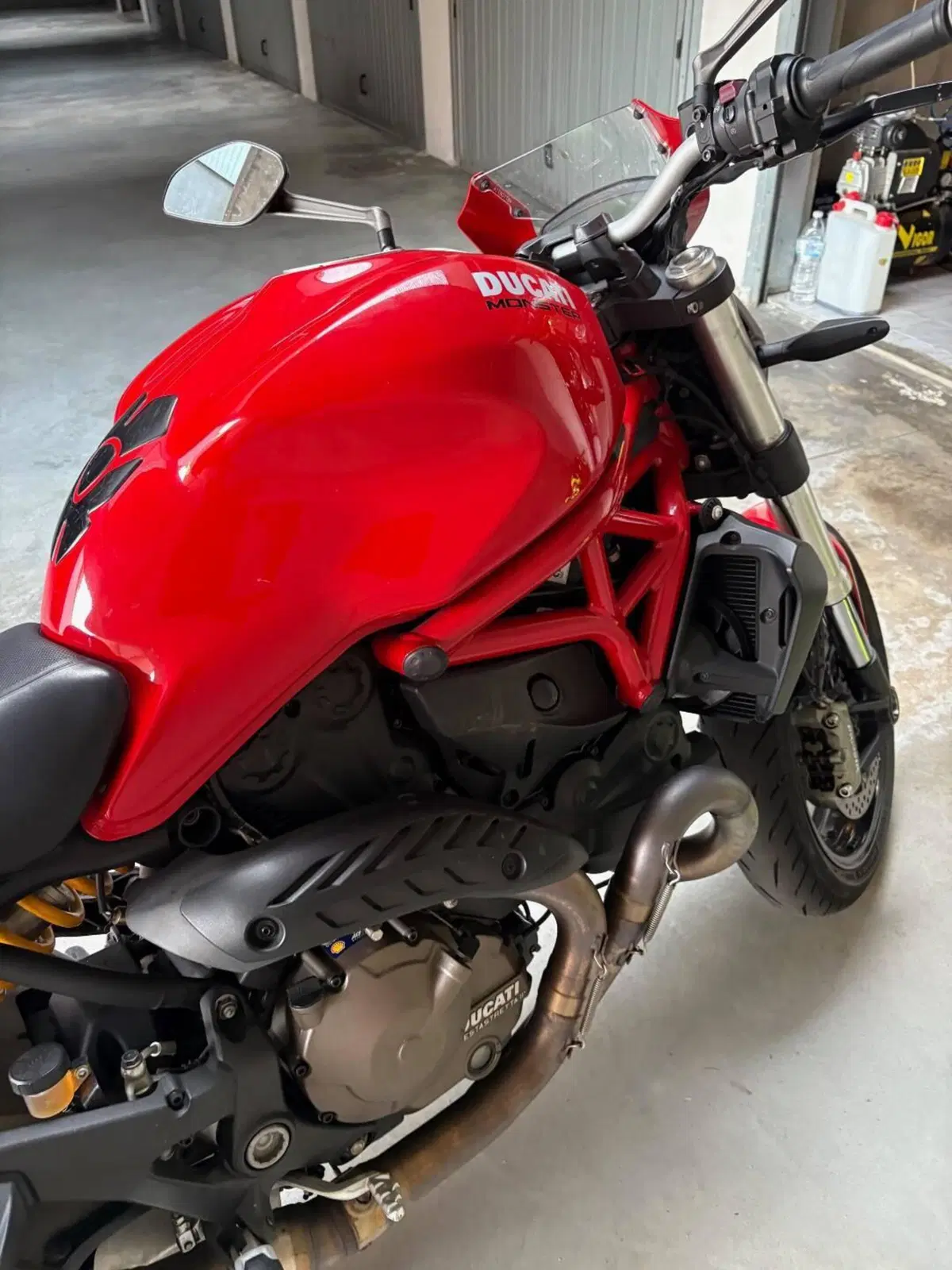 Ducati Monster 821 ABS (2014 - 17) (4)