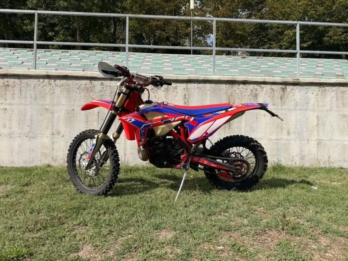 Betamotor RR 300 2T Enduro Racing (2020) (8)