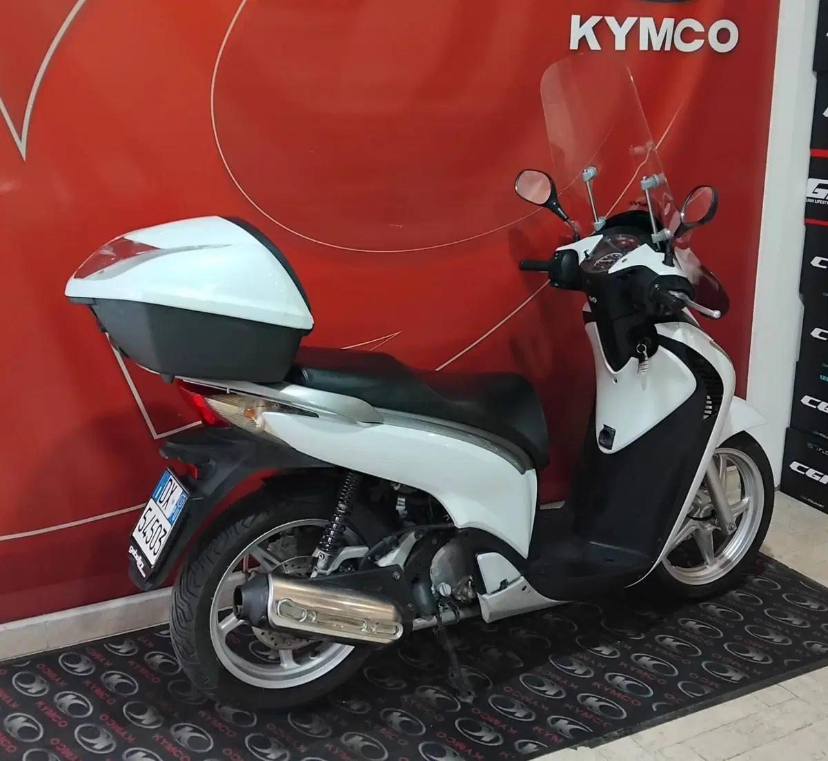 Honda SH 125 i (2009 - 12) (8)