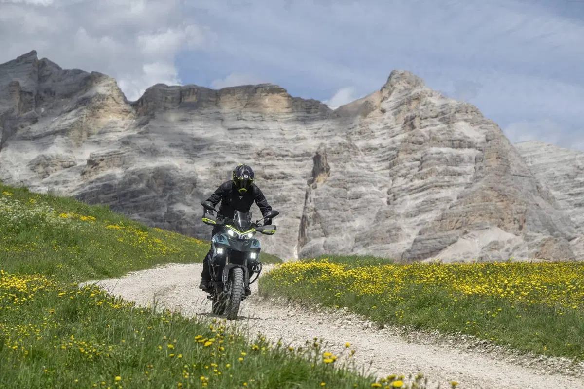 Benelli TRK 902 Xplorer (2026) (14)