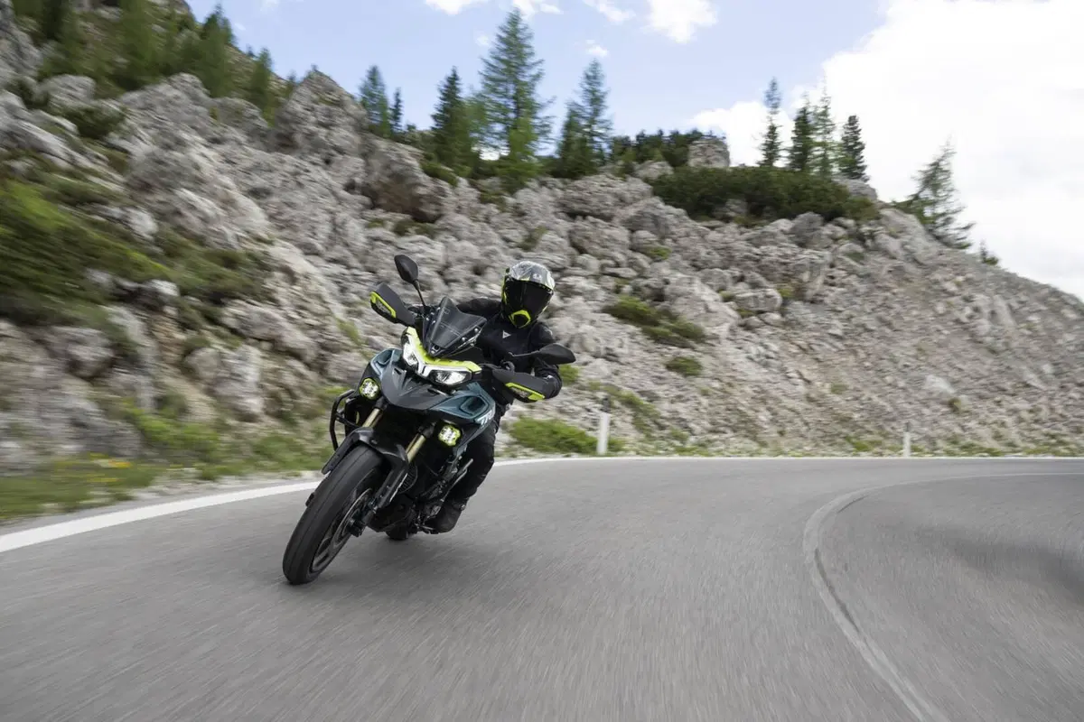 Benelli TRK 902 Xplorer (2026) (18)