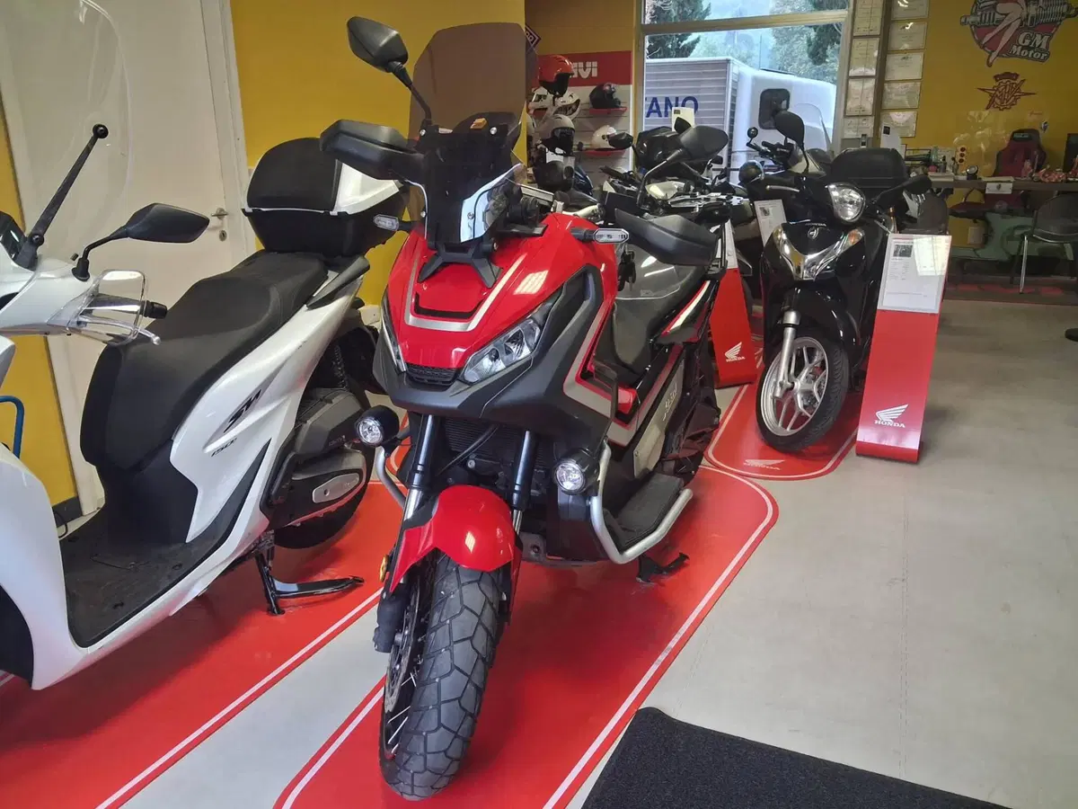 Honda X-ADV 750 (2018 - 20) (2)