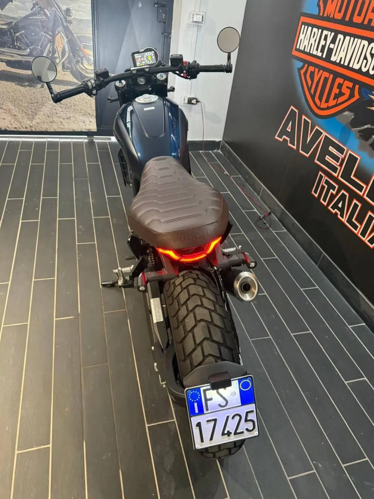 Ducati Scrambler 800 Nightshift (2025 - 26) (7)