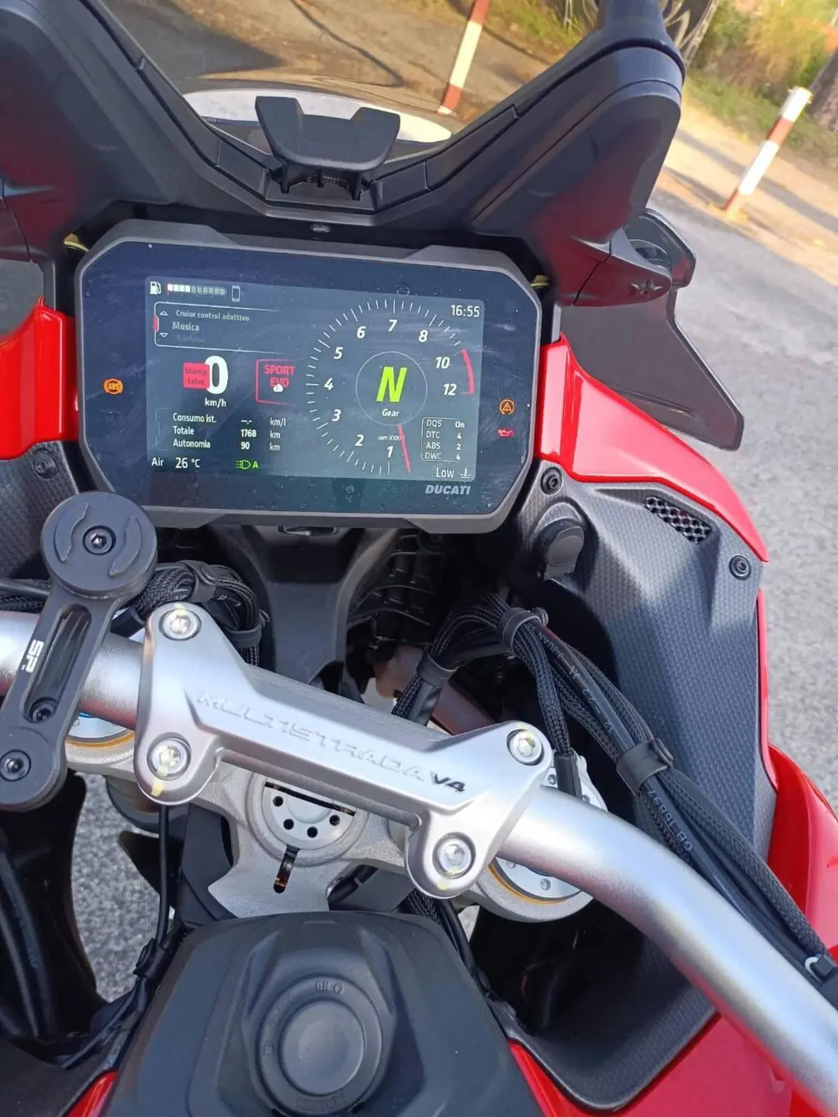 Ducati Multistrada V4 Pikes Peak (2021 - 24) (10)