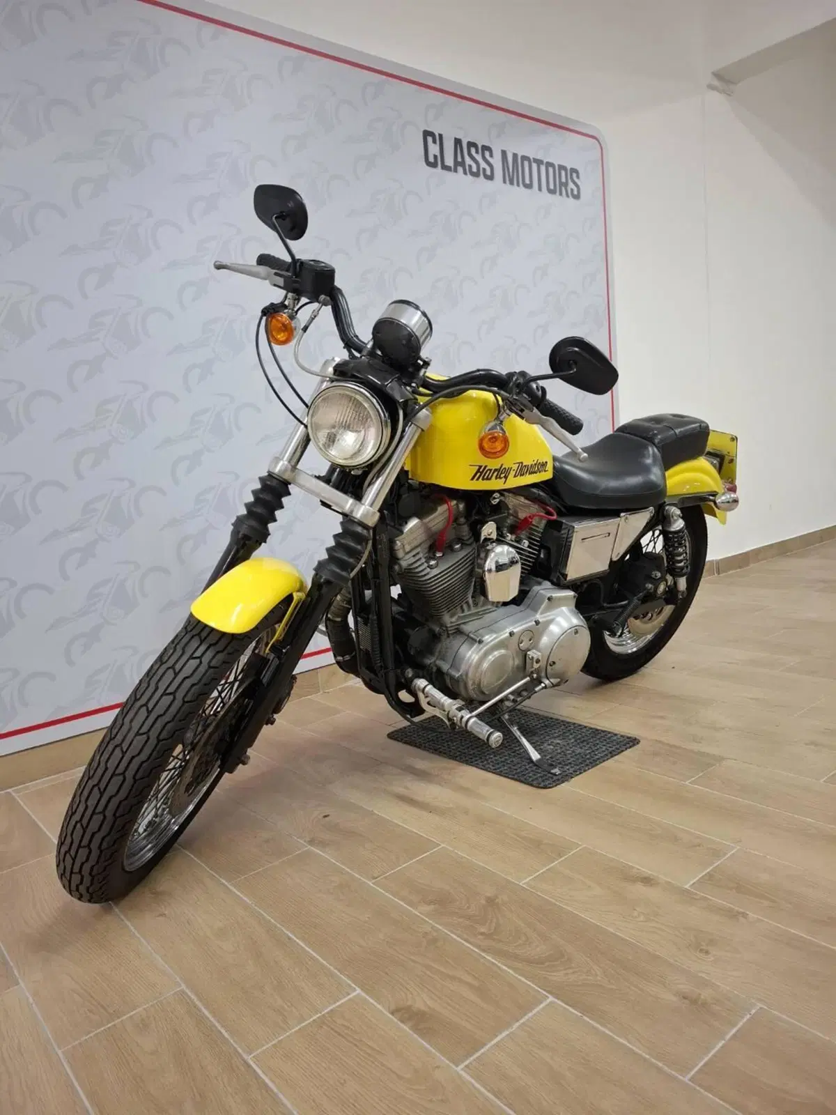 Harley-Davidson 883 Standard (1994 - 00) - XLH (4)