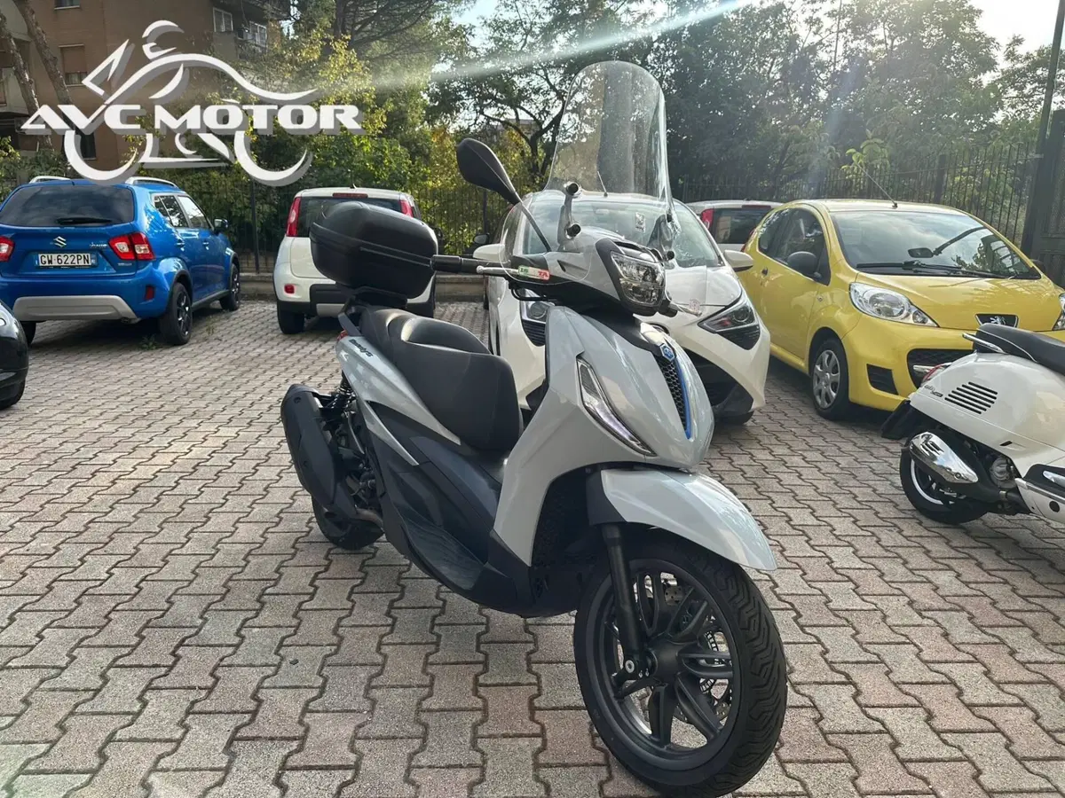 Piaggio Beverly 310 S (2025 - 26)