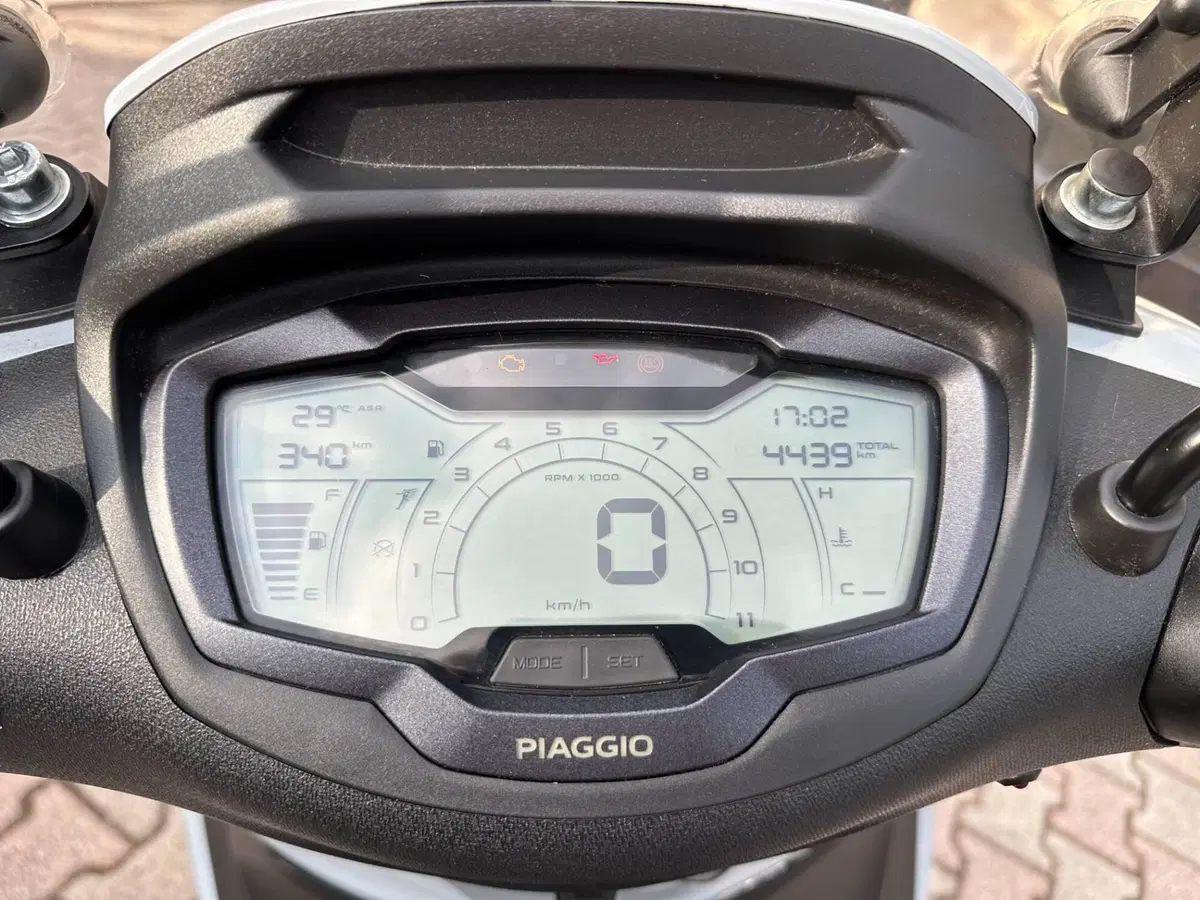 Piaggio Beverly 310 S (2025 - 26) (7)