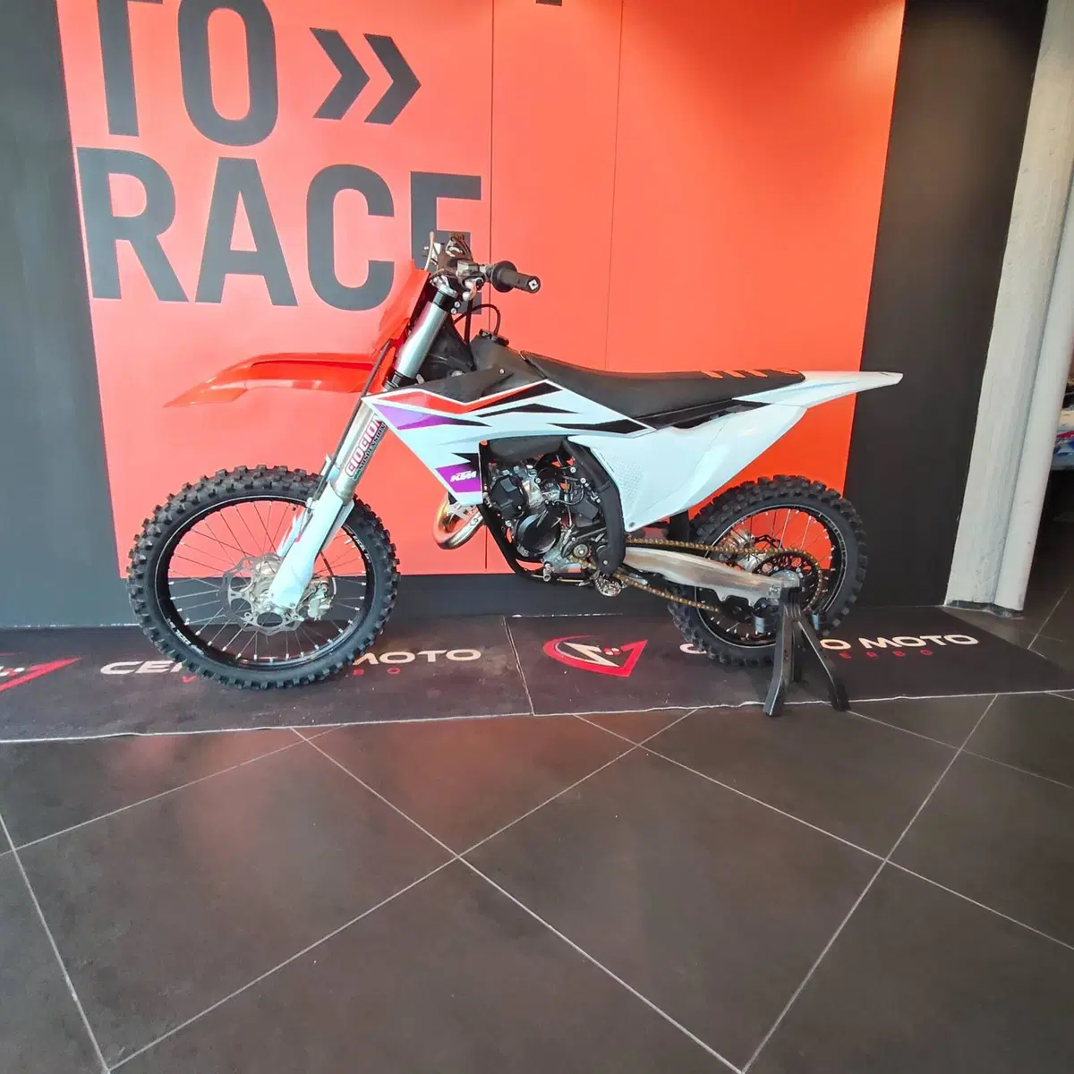 KTM 125 SX (2024) (8)