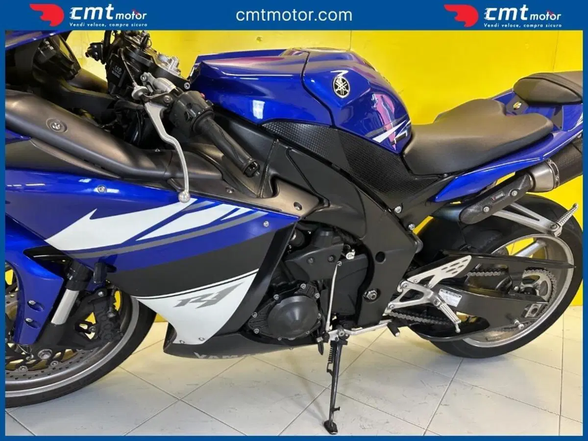 Yamaha YZF R1 (2012 - 14) (7)