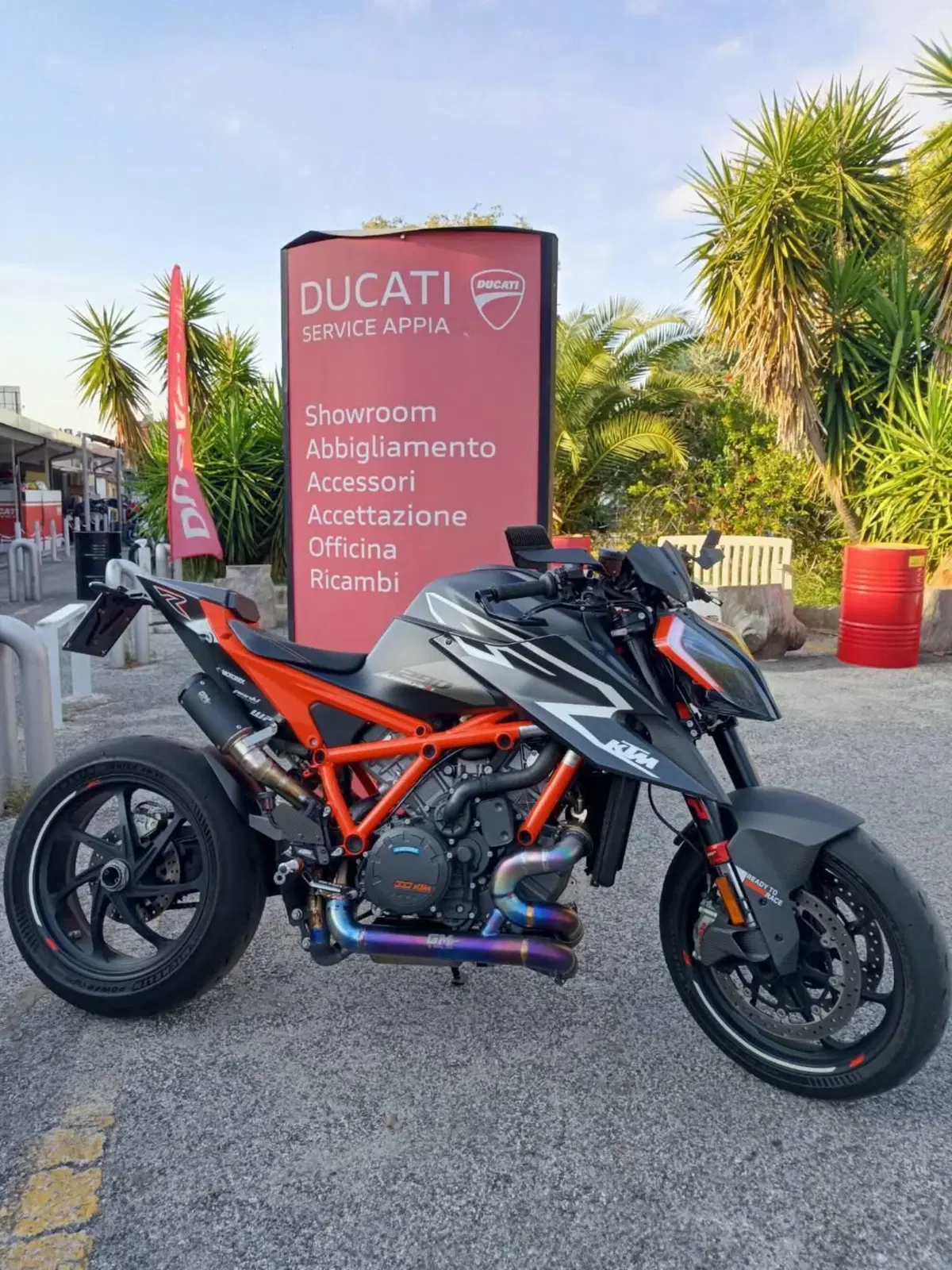 KTM 1290 Super Duke RR (2023)
