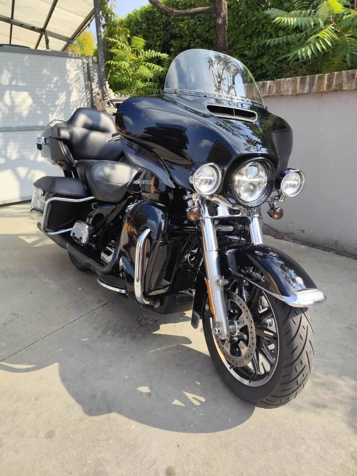 Harley-Davidson 107 Electra Glide Ultra Limited (2017 - 18) - FLHTK (3)
