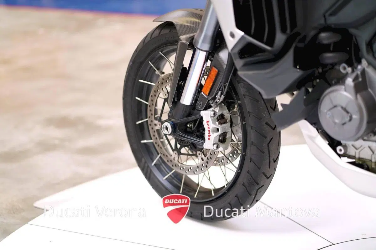 Ducati Multistrada V4 S (2021 - 24) (17)