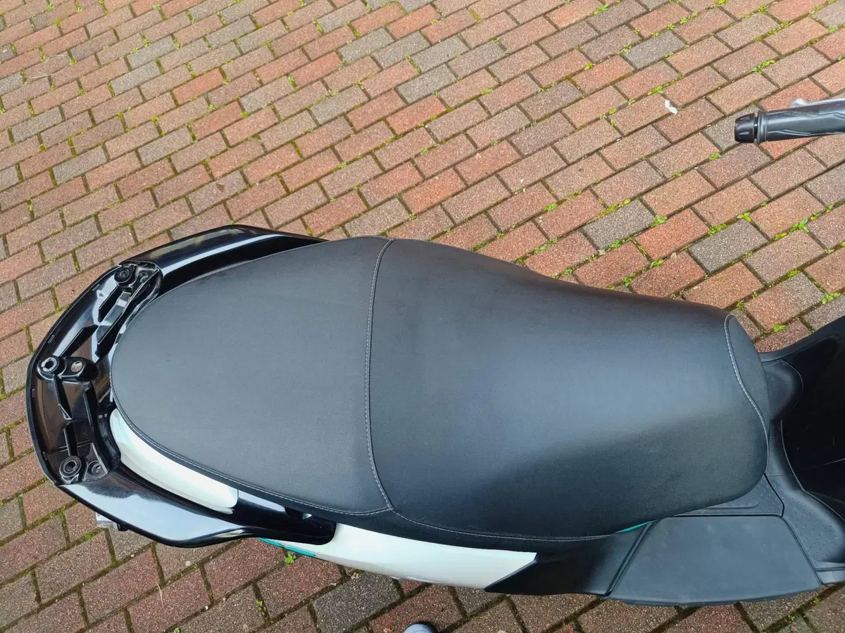 Yamaha Neo's L1e Dual Battery (2023 - 26) (9)