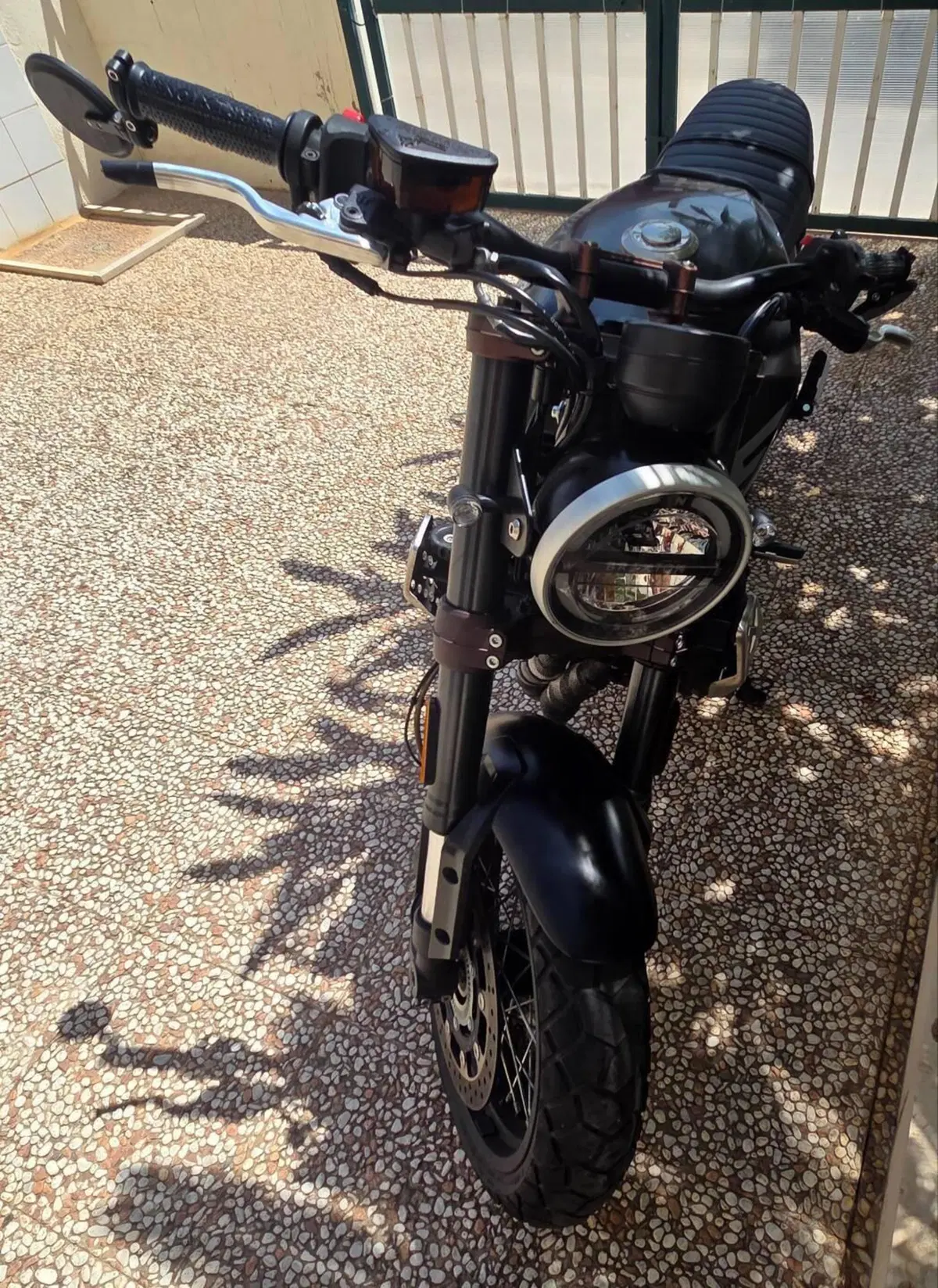 Brixton Motorcycles Crossfire 500 X (2021 - 26) (3)
