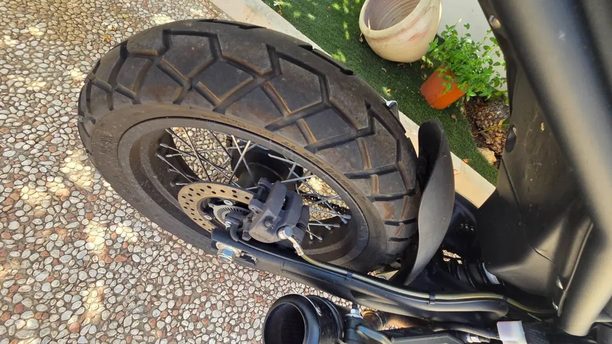 Brixton Motorcycles Crossfire 500 X (2021 - 26) (5)