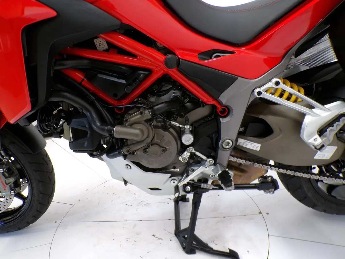 Ducati Multistrada 1200 S (2015 - 17) (7)