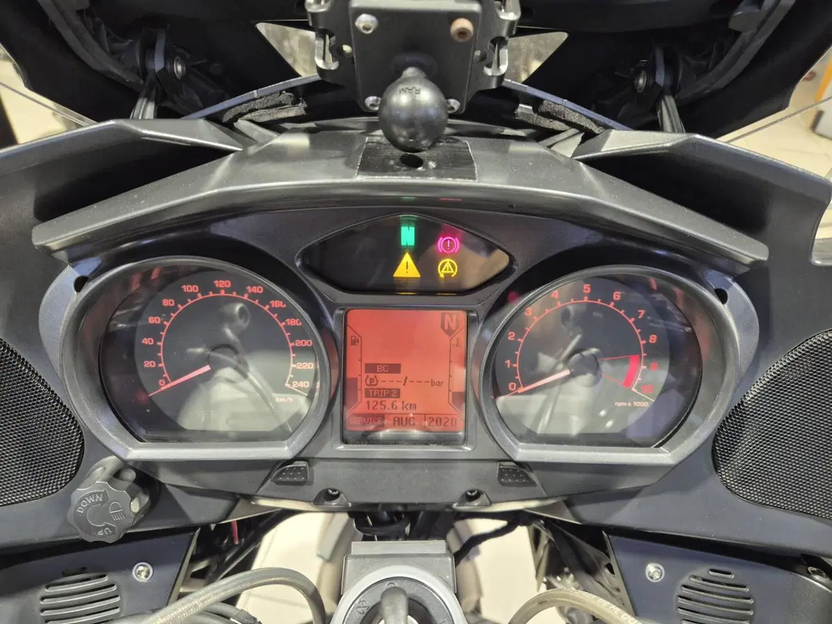 Bmw R 1200 RT (2010 - 13) (8)