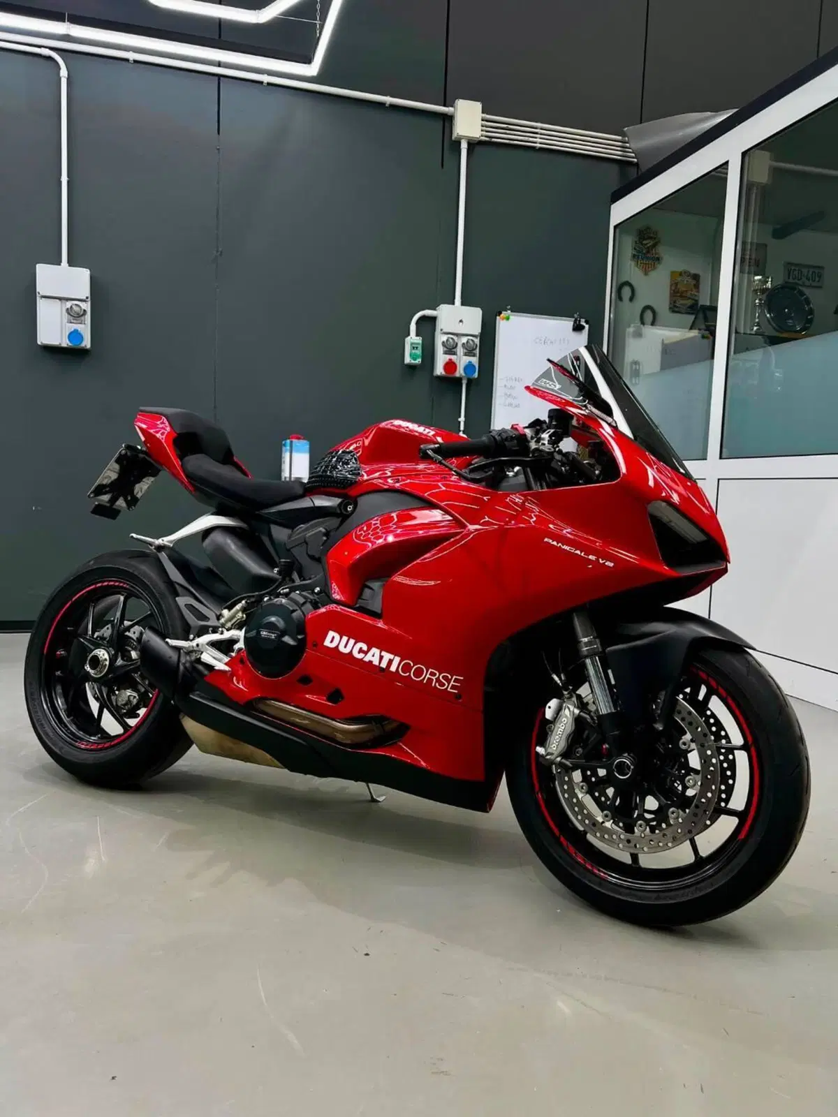 Ducati Panigale V2 (2021 - 24) (2)