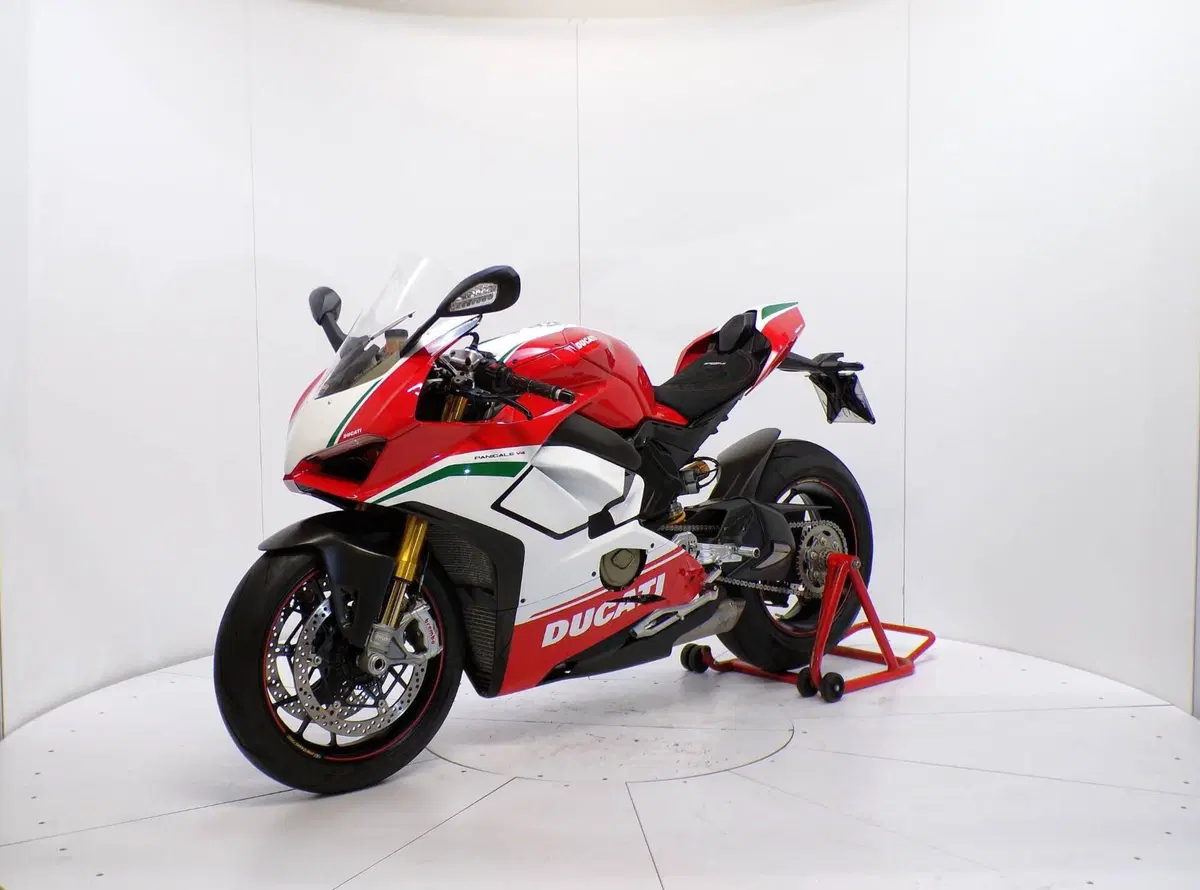 Ducati Panigale V4 Speciale 1100 (2018 - 19) (3)