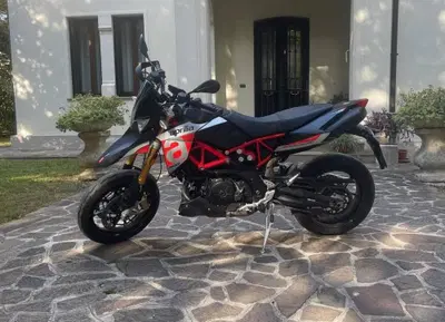 Aprilia Dorsoduro 900 (2017 - 20) usata