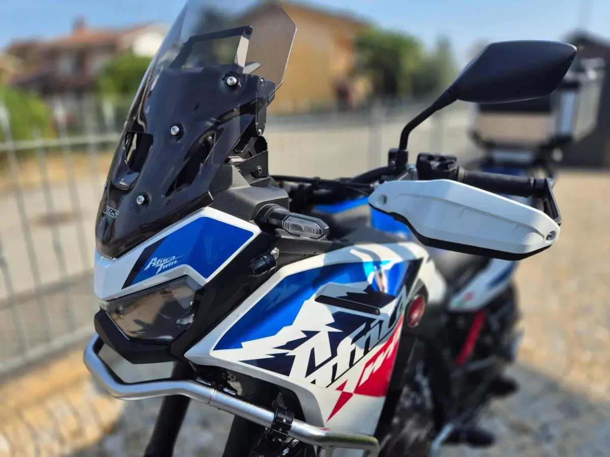 Honda Africa Twin CRF 1100L ES (2024 - 26) (14)