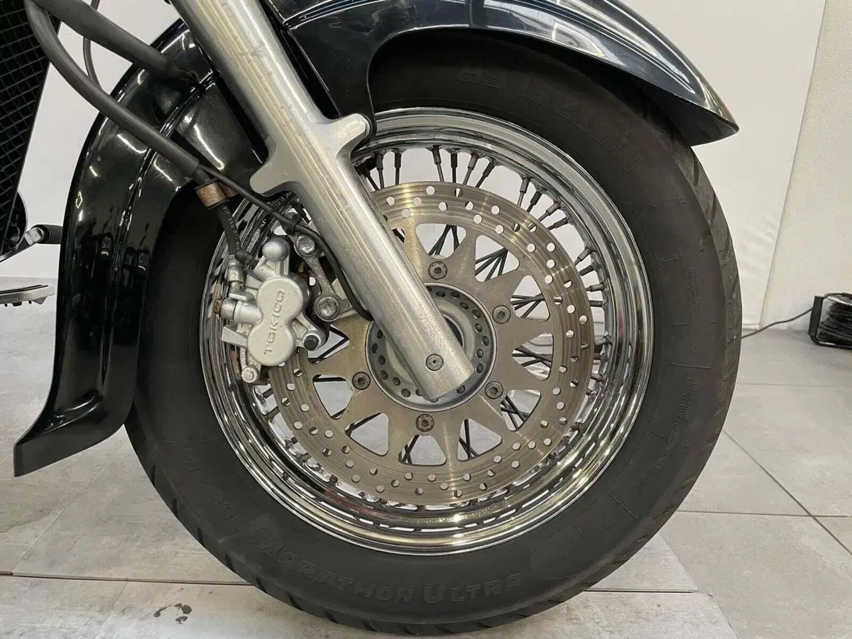 Suzuki VL 800 Intruder C (2005 - 06) (4)