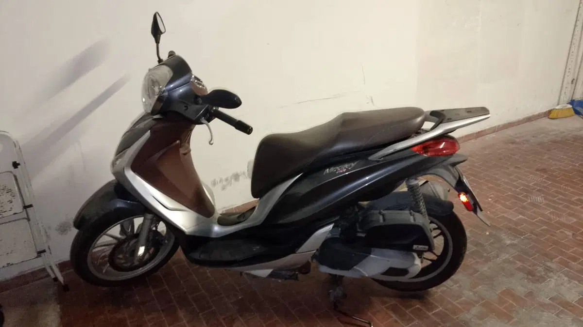 Piaggio Medley 150 S ABS (2016 - 19) (2)