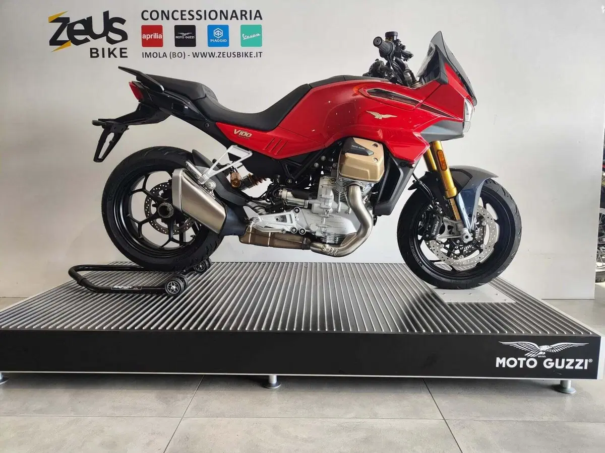 Moto Guzzi V100 Mandello Wind Tunnel (2025 - 26)