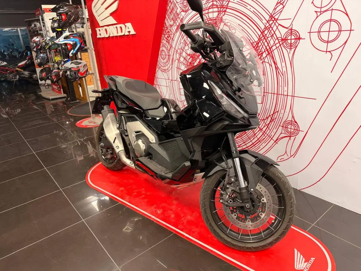 Honda X-ADV 750 (2025 - 27) (2)