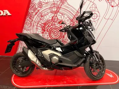 Honda X-ADV 750 (2025 - 27) usata