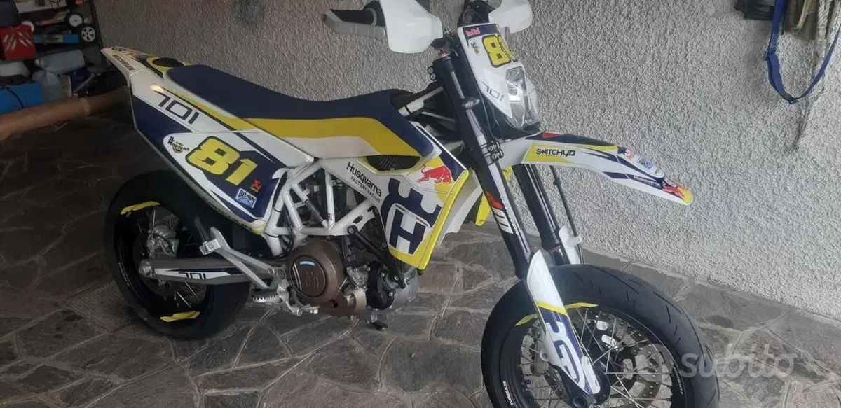 Husqvarna 701 Supermoto (2017 - 19) (6)