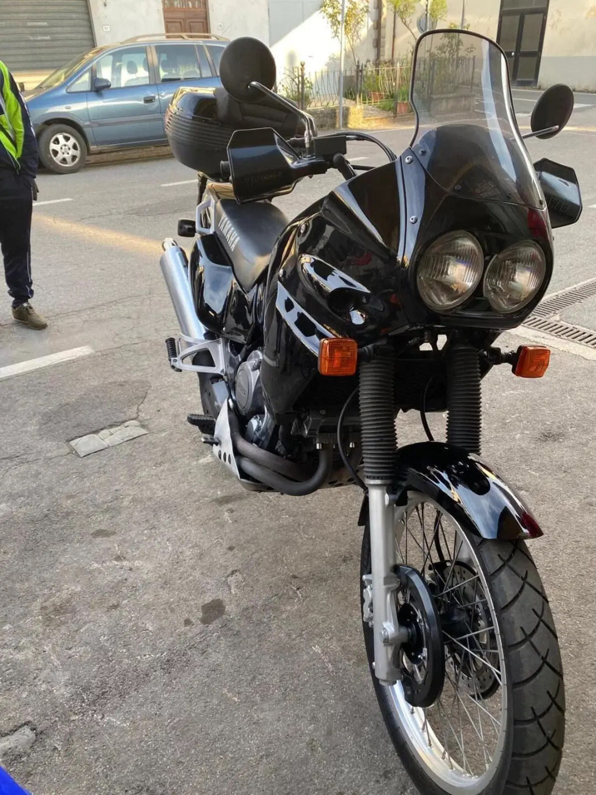 Yamaha Super tenere 750 (2)