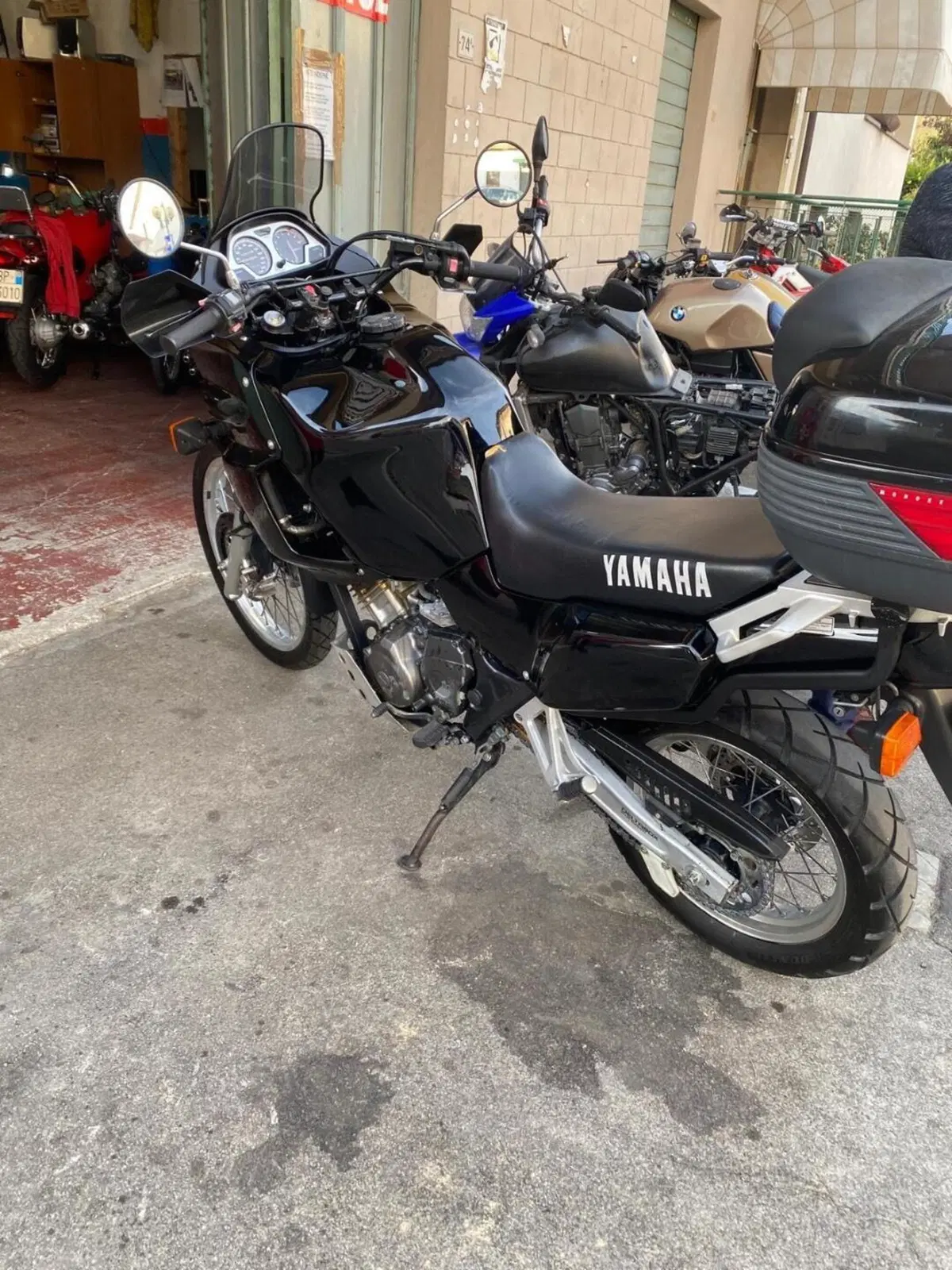 Yamaha Super tenere 750 (3)