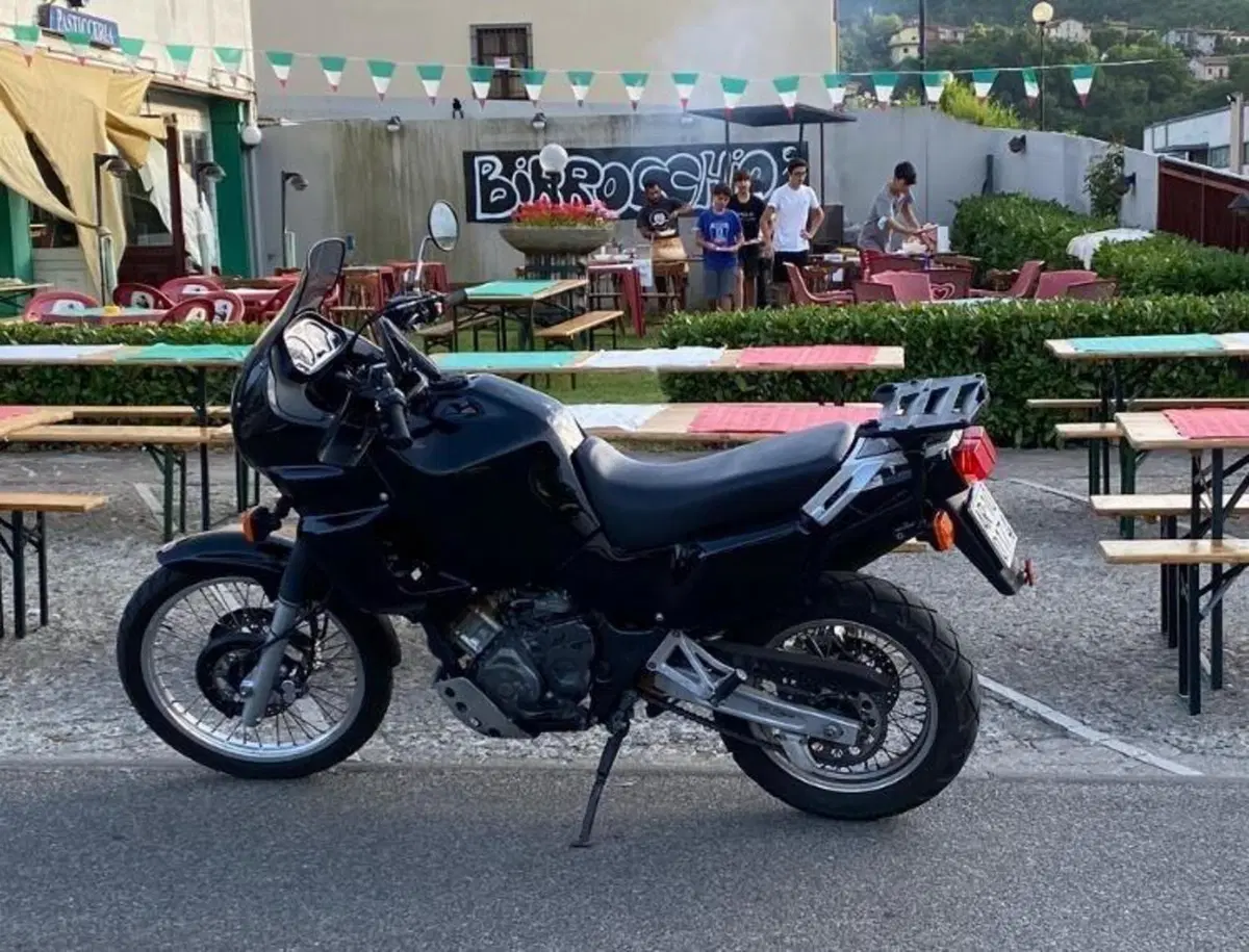 Yamaha Super tenere 750 (4)